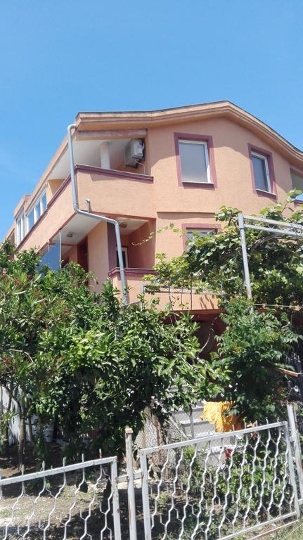 Apartments Vila Fata Ulcinj Luaran gambar